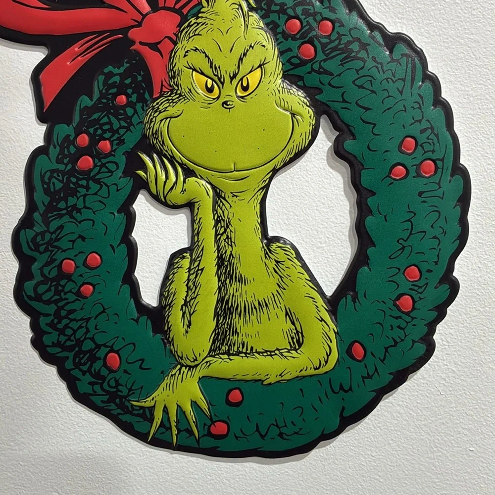 NWT- 17-1/4 x13- The Grinch- Metal Holiday Wreath Decoration w/ Large Red Bow